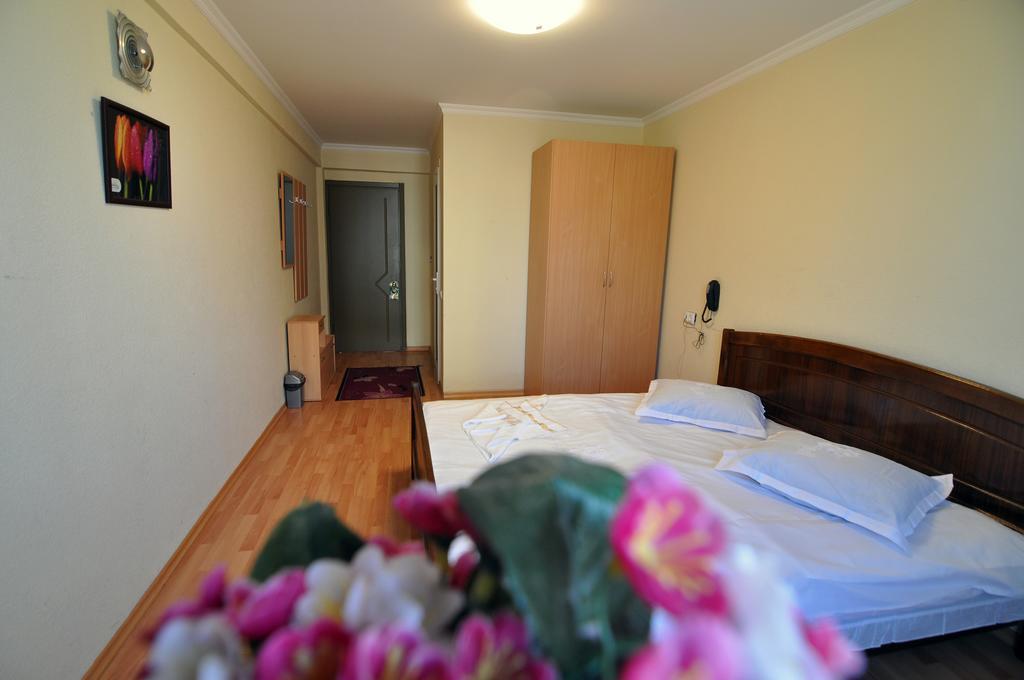 Sun Rise Hotel Tbilisi Quarto foto